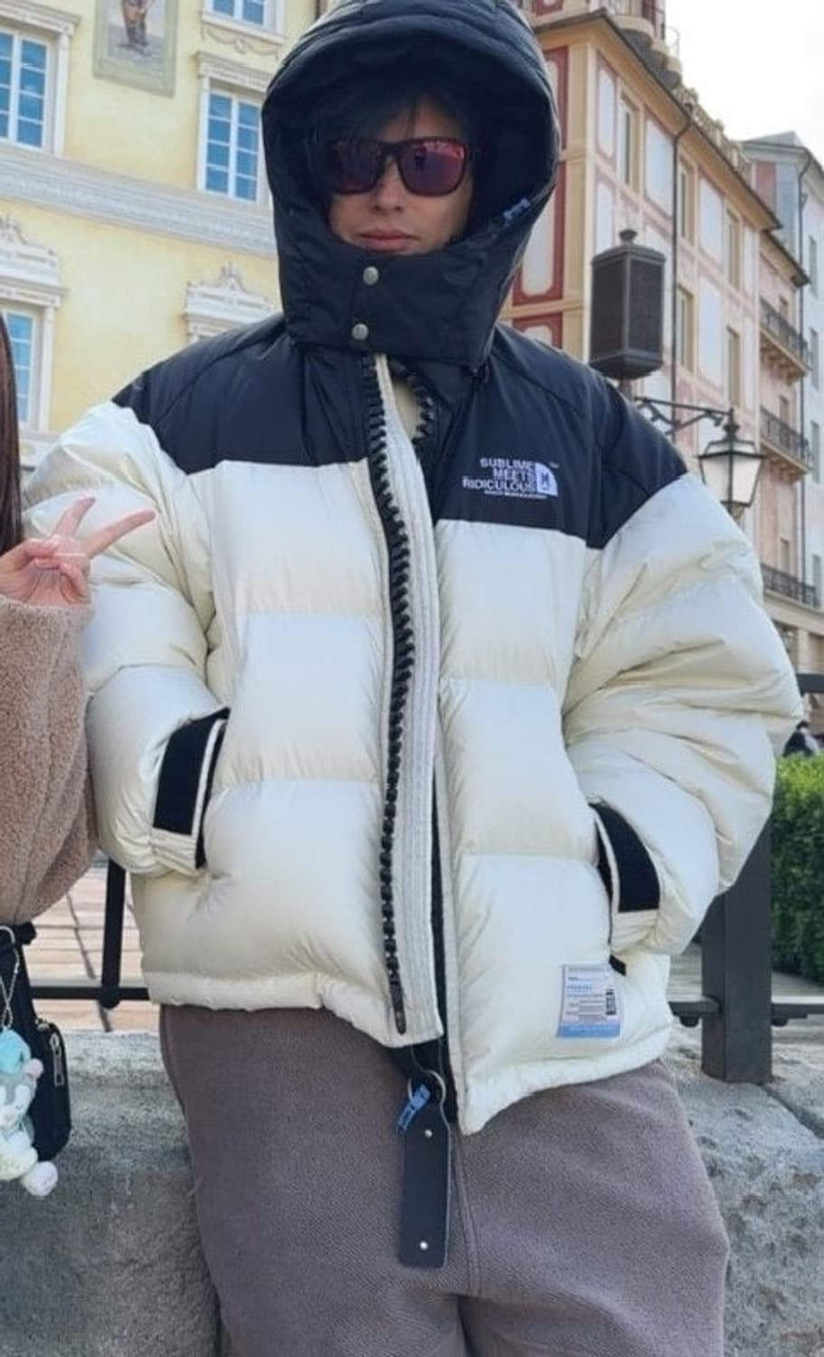 미하라야스히로 패딩 런웨이 오버사이즈 빅지퍼 화이트 상품이미지3