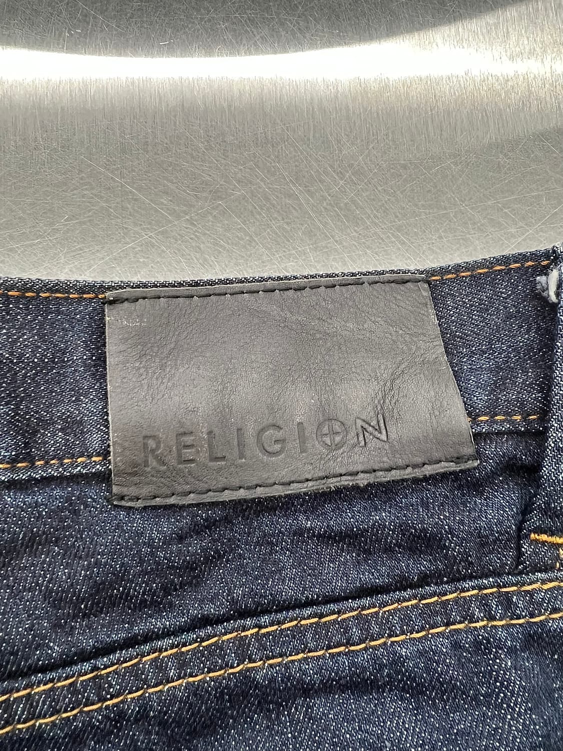 릴리전 브릿 레귤러 버튼 플라이 인디고 데님 팬츠 상품이미지10