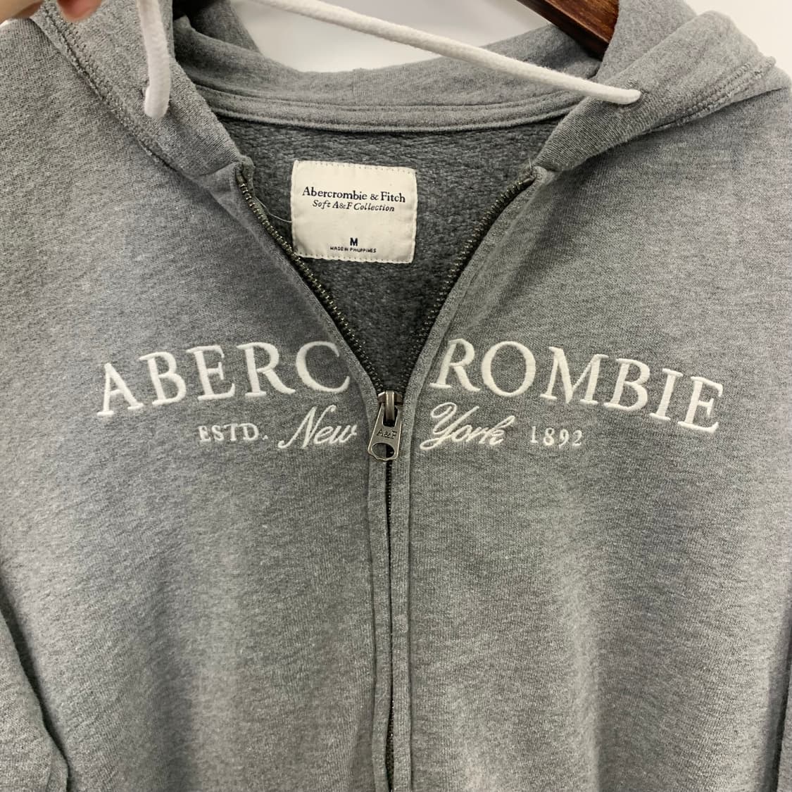 아베크롬비 y2k 와투케 그레이 후드집업 상품이미지4