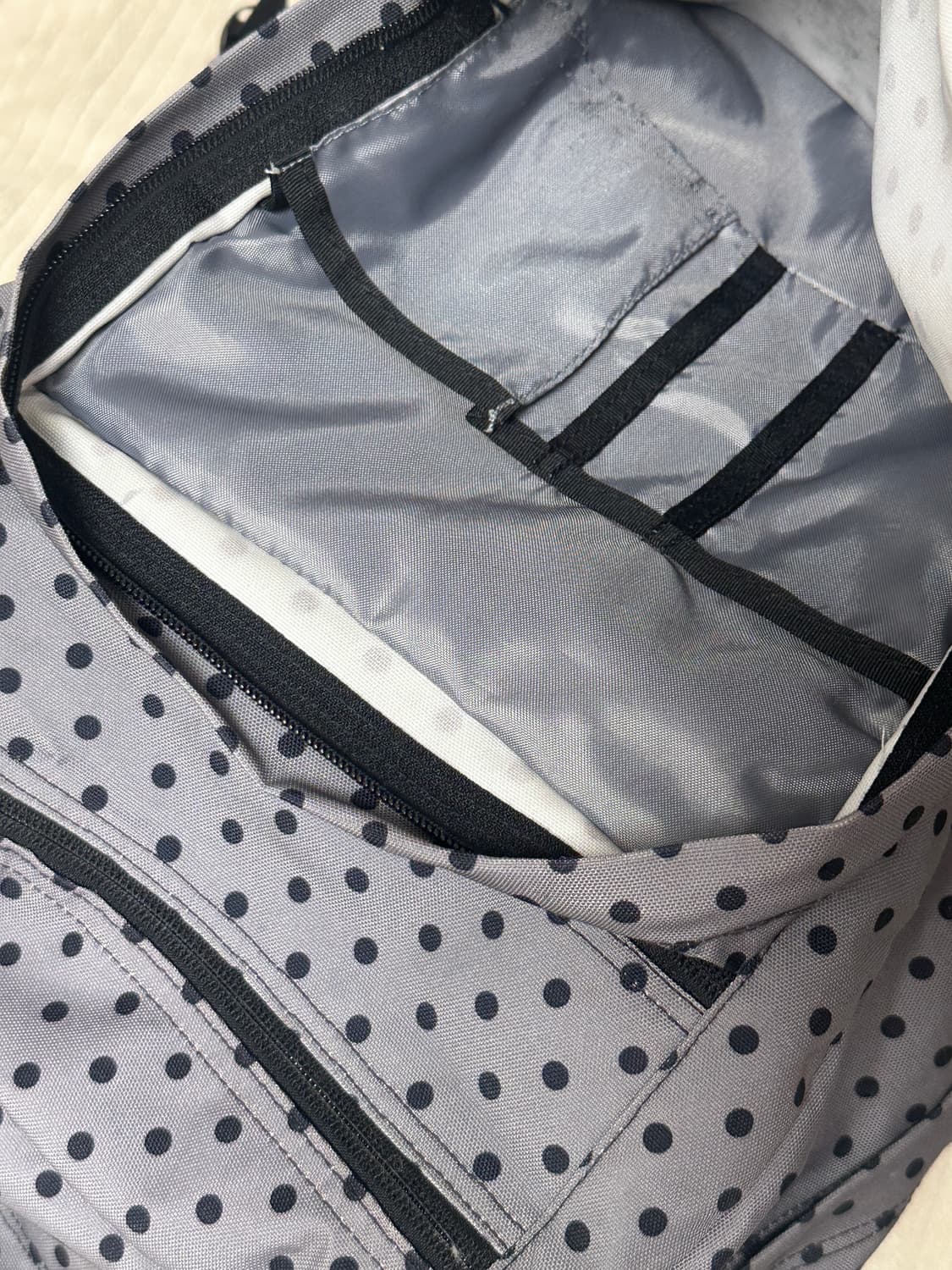 잔스포츠 도트 땡땡이 백팩 상품이미지6