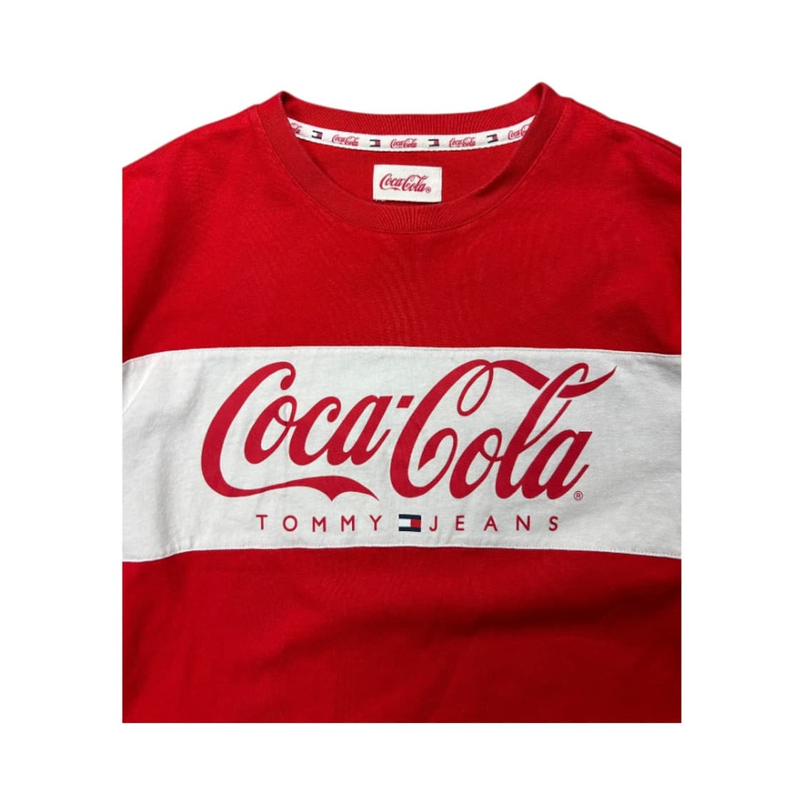 L) 코카콜라 × 타미진스 레드 패널 프린트 반팔티 T-100 상품이미지2