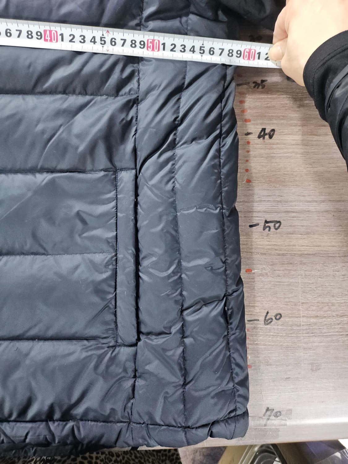 [Lonsdale] 론즈데일 블랙 경량 패딩 점퍼  110 상품이미지8