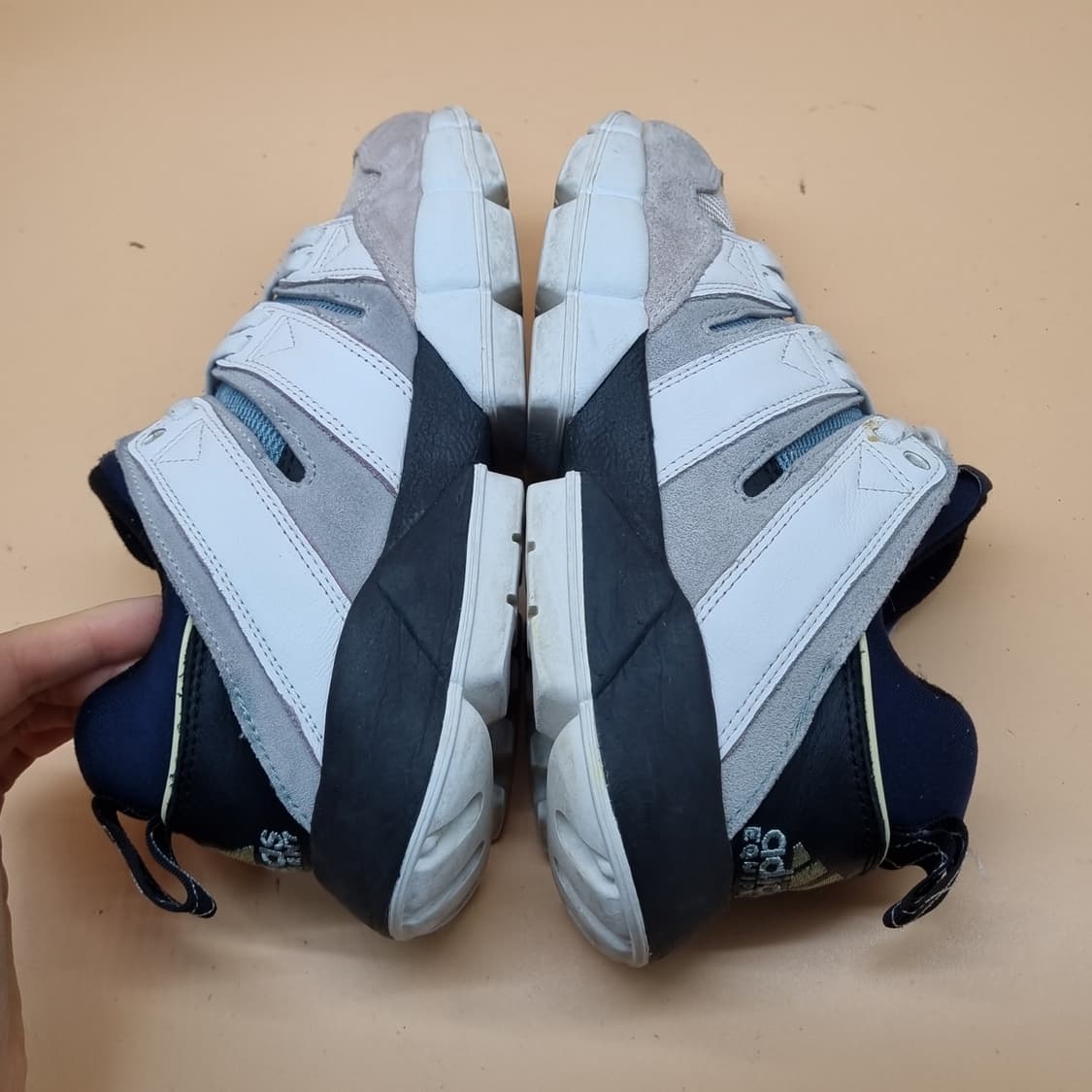 아디다스 EQT 쿠션2 운동화 240 상품이미지5