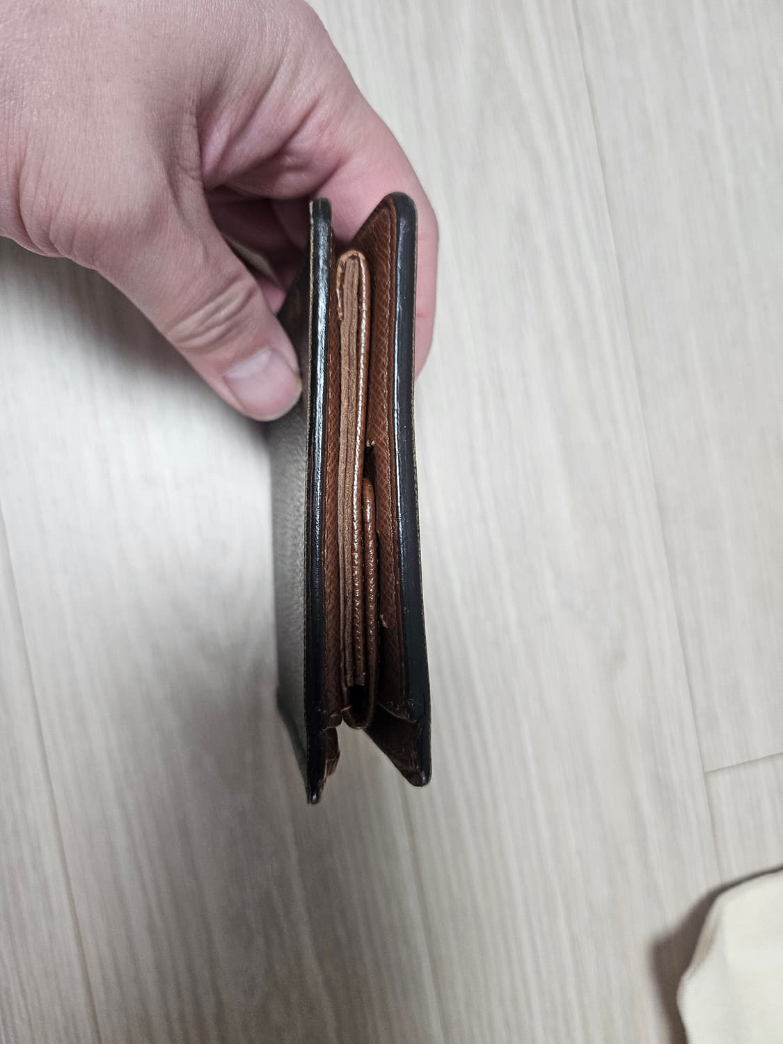 루이비통 모노그램 반지갑 풀박스 상품이미지3