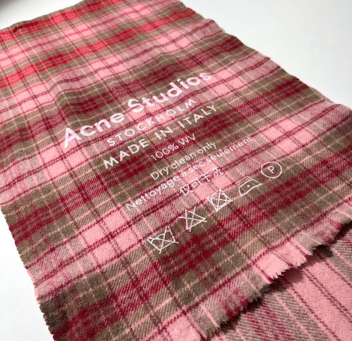 아크네 타탄 체크 목도리 머플러  상품이미지3