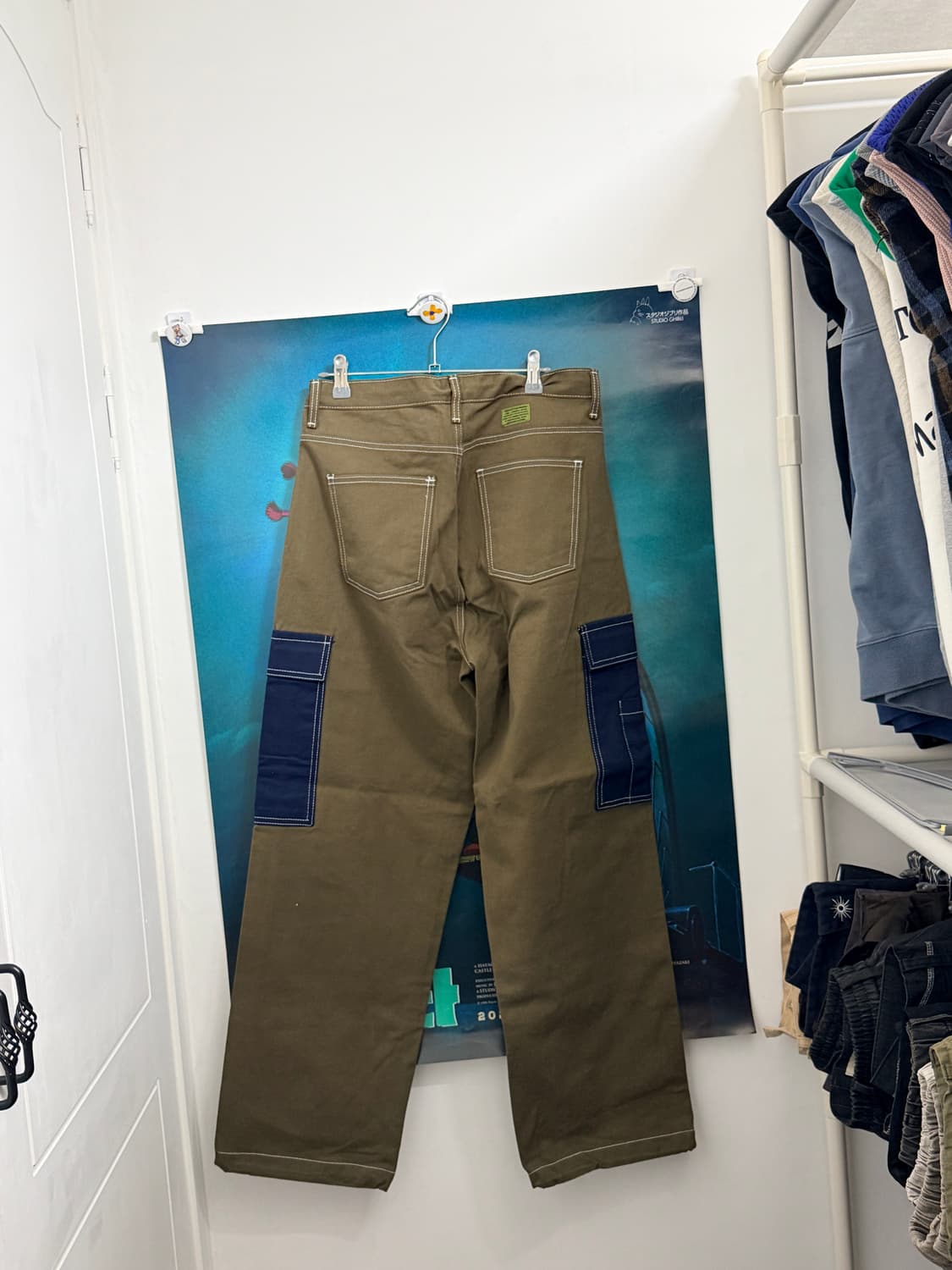 오드볼스클럽 / ODBC 배색 스티치 카고팬츠 카키 상품이미지3