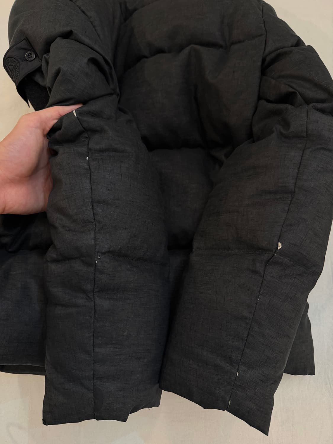 스톤아일랜드 20fw 쉐도우프로젝트 린넨 패딩 블랙 상품이미지4