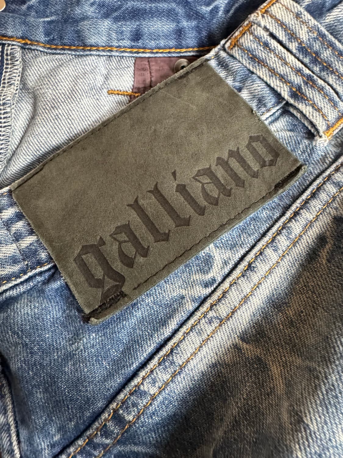 존 갈리아노 데미지 워싱 진 상품이미지4