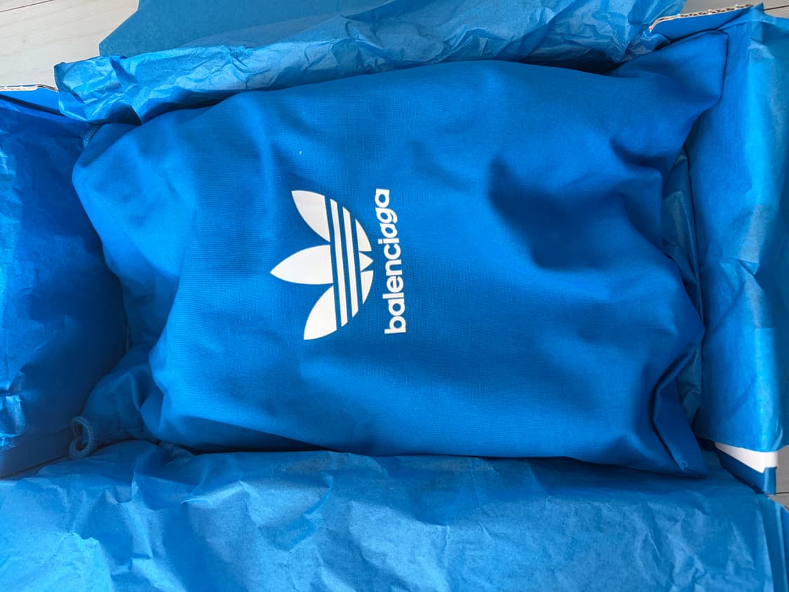 [새상품] 아디다스 발렌시아가 스탠스미스 원아웃 42 상품이미지4