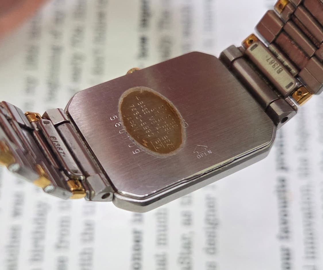 빈티지 세이코 사각탱크 그레이 다이얼 칼침핸즈 슬림쿼츠 브레이슬릿 ver 상품이미지7