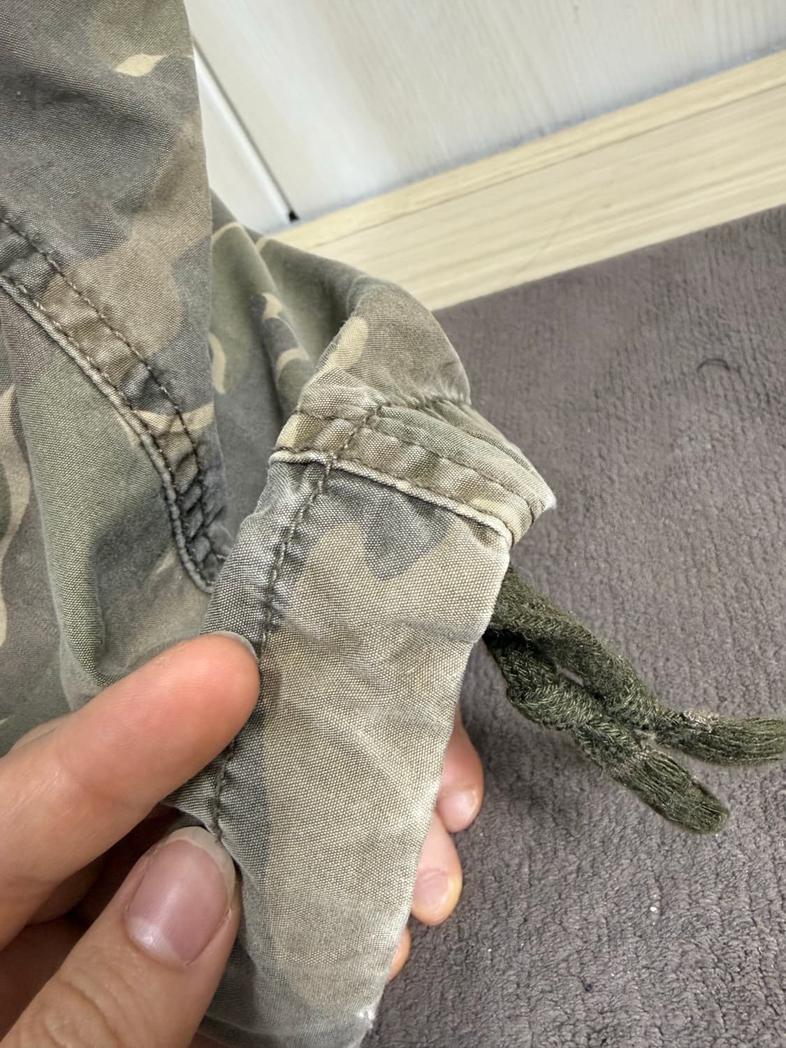 로우 라이즈 카모 카고 팬츠 상품이미지4