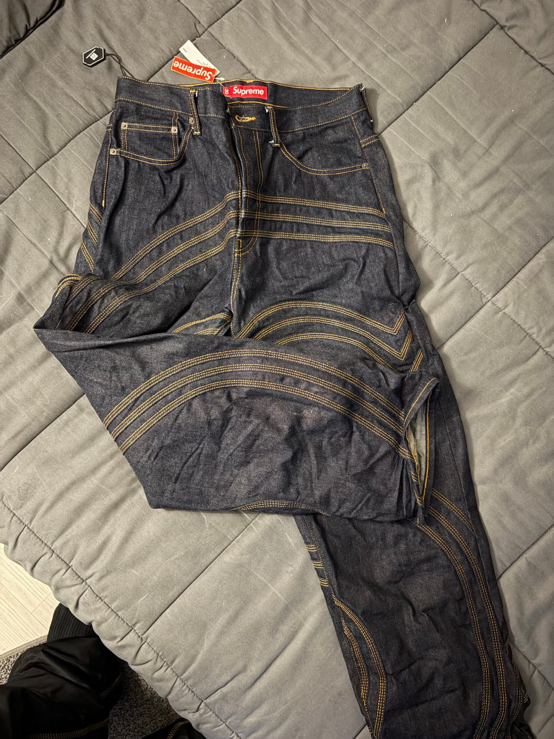 슈프림 s로고 배기 30사이즈  상품이미지1