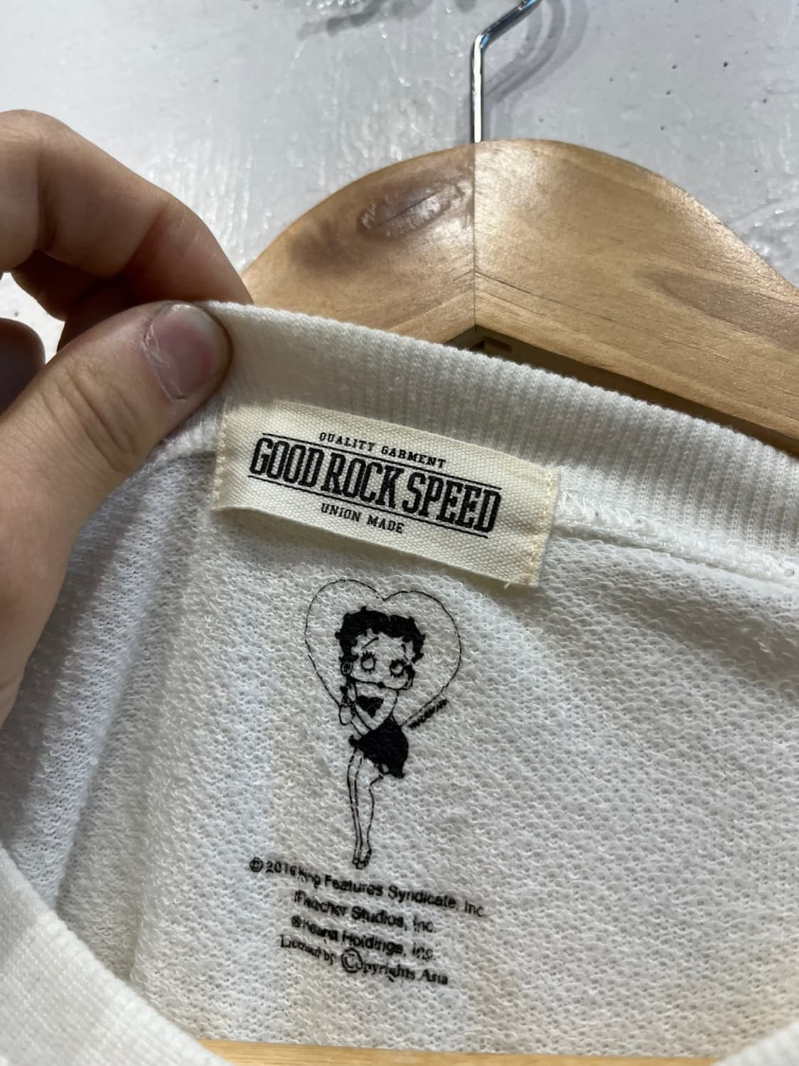 베티붑 맨투맨 상품이미지4