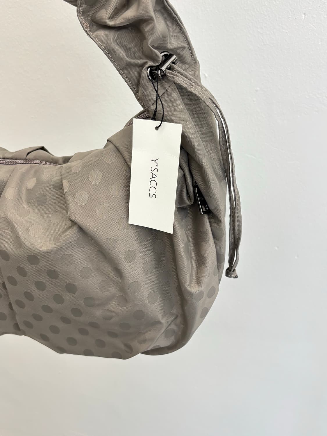 Y’SACCS 요지야마모토 도트 숄더백 상품이미지2