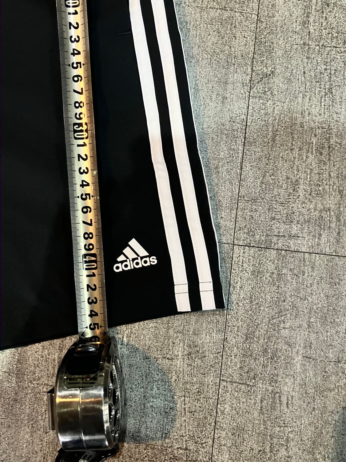 Adidas 아디다스 올드스쿨아메카지 사이드삼선 하프팬츠 반바지 상품이미지3