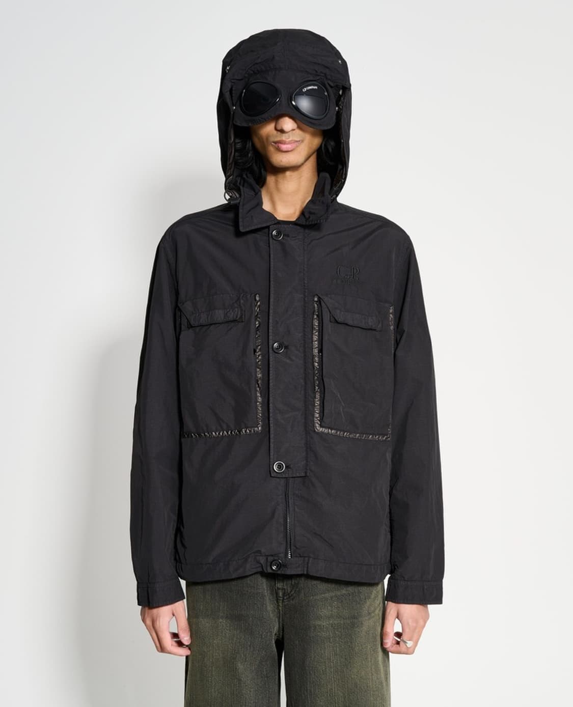 씨피컴퍼니 플랫 나일론 고글 셔츠 자켓 상품이미지2