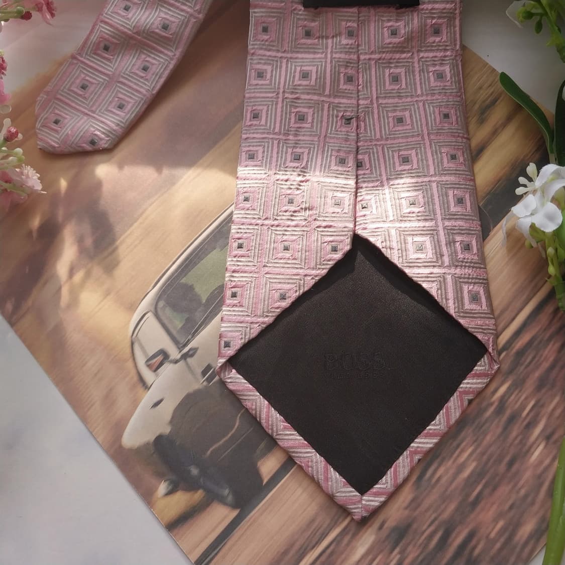 휴고보스 실크 핑크 기하 자카드 넥타이 9.7cm A등급 K1565
 상품이미지7