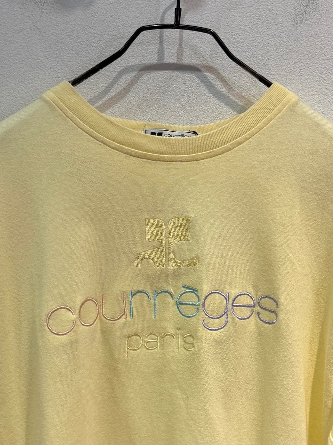 Courreges Pastel Yellow Logo T-Shirt 상품이미지1