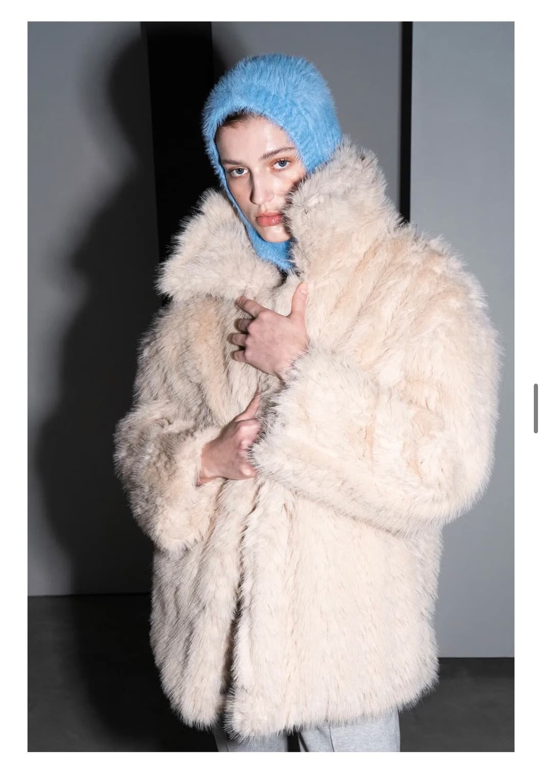 320쇼룸 페이크퍼 자켓 상품이미지1