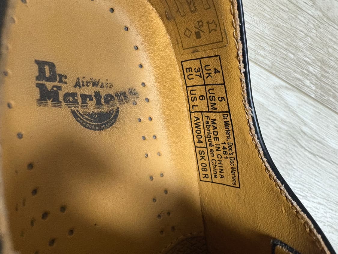 닥터마틴 1461 3홀 스무스 230 상품이미지7