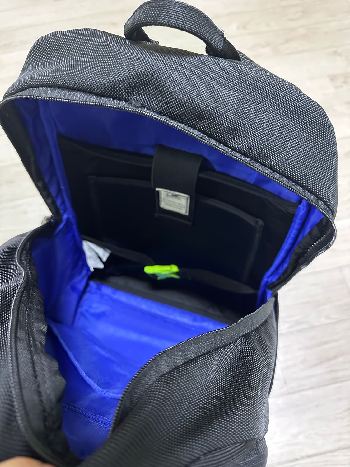 캉골 백팩 블랙 상품이미지2