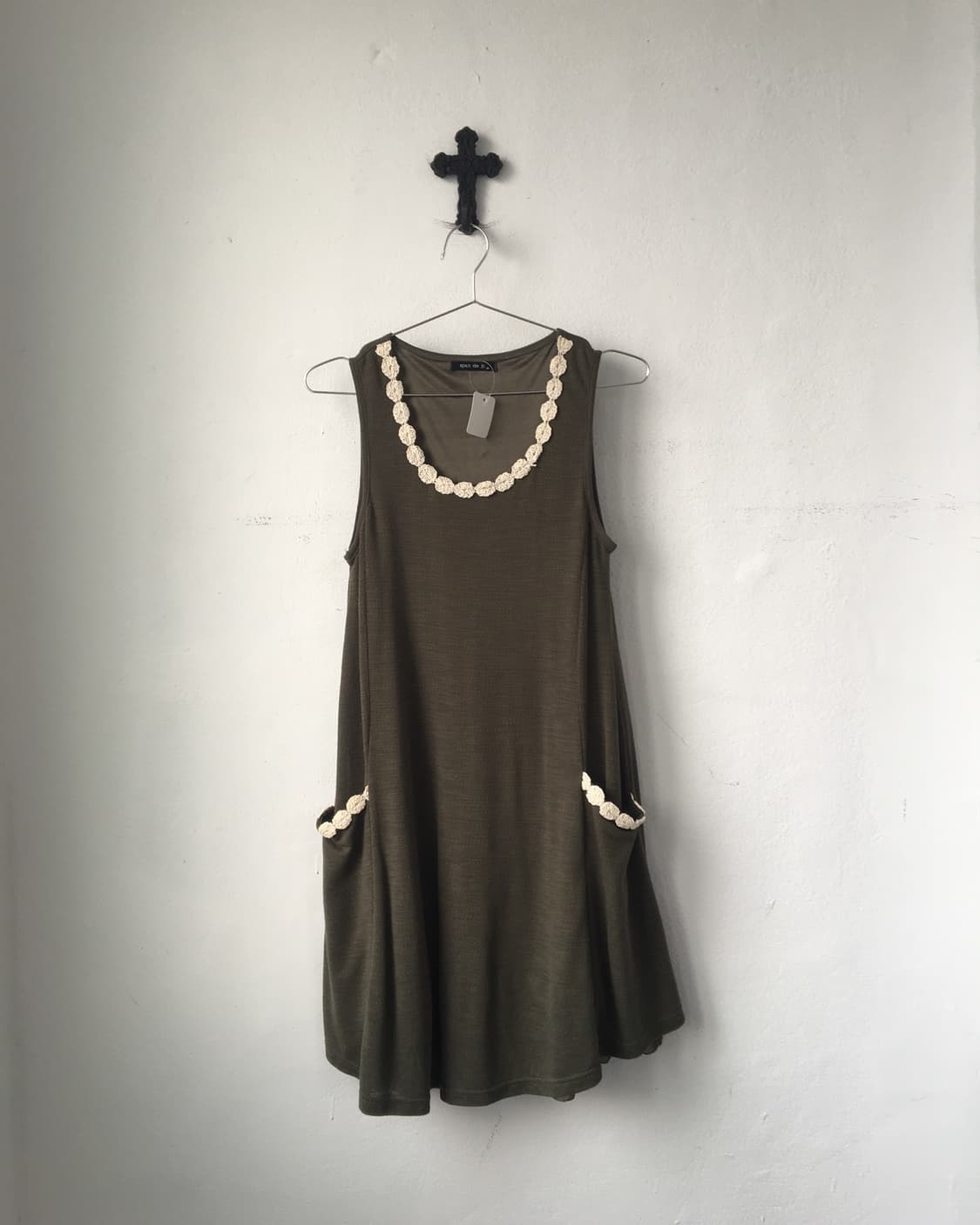Trimming point sleeveless onepice 상품이미지2