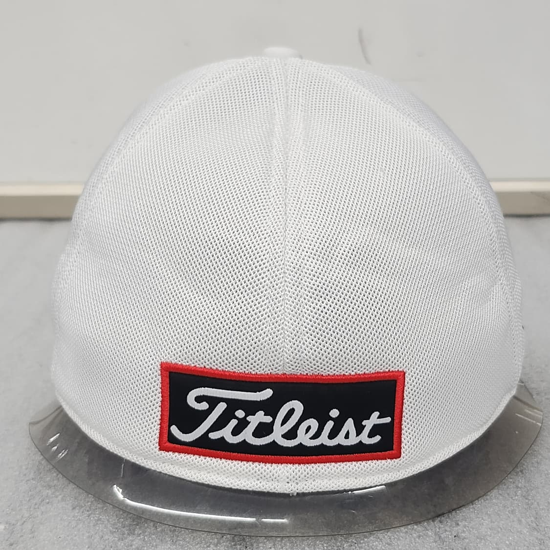 상태좋은 타이틀리스트 정품 골프모자 화이트 M/L 사이즈 58CM 상품이미지4