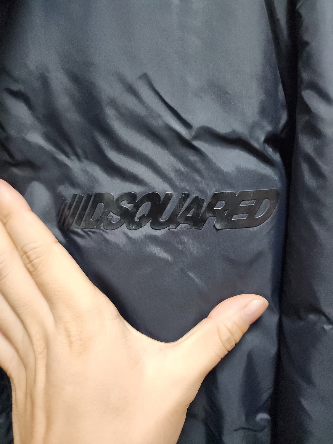 디스퀘어드2 메이플 올블랙 패딩 상품이미지3