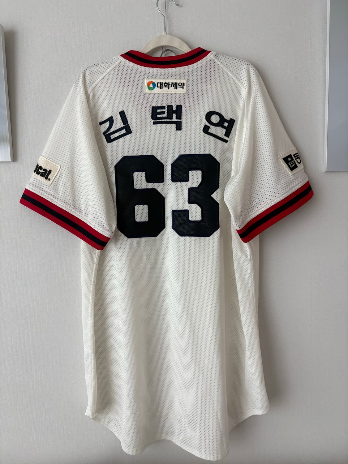 두산베어스 김택연 선수 올드 홈 실착 유니폼 상품이미지2