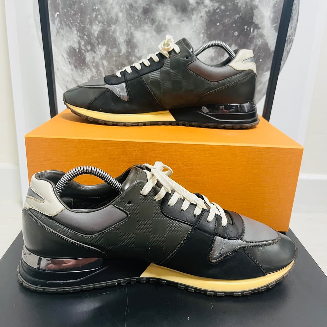  정품 8.5) 루이비통 카키 다미에 런어웨이 스니커즈 275~280 상품이미지2