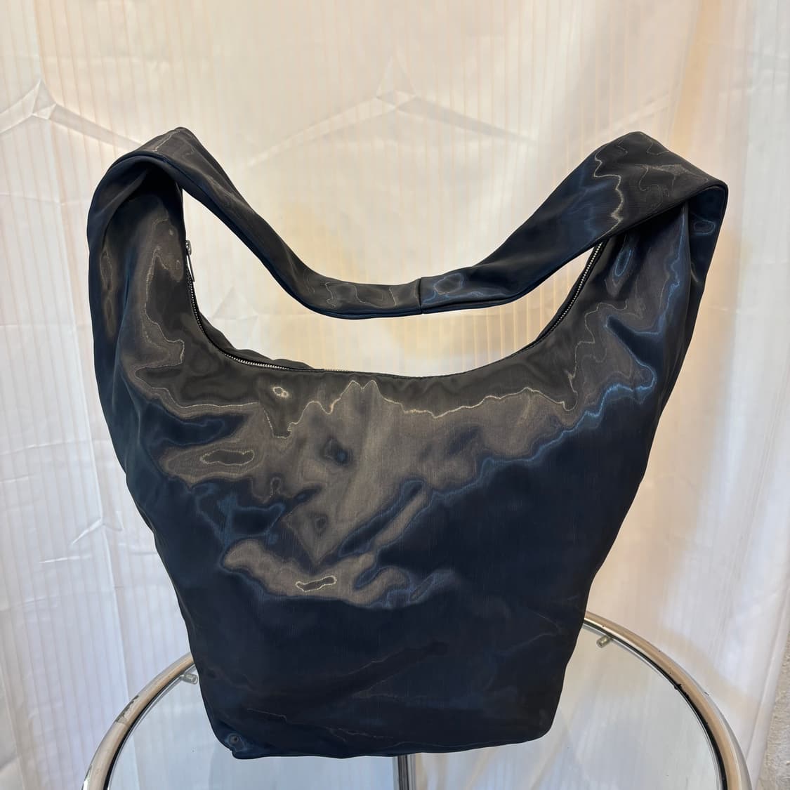 정품 COS 코스 하이 샤인 크로스바디     상품이미지1