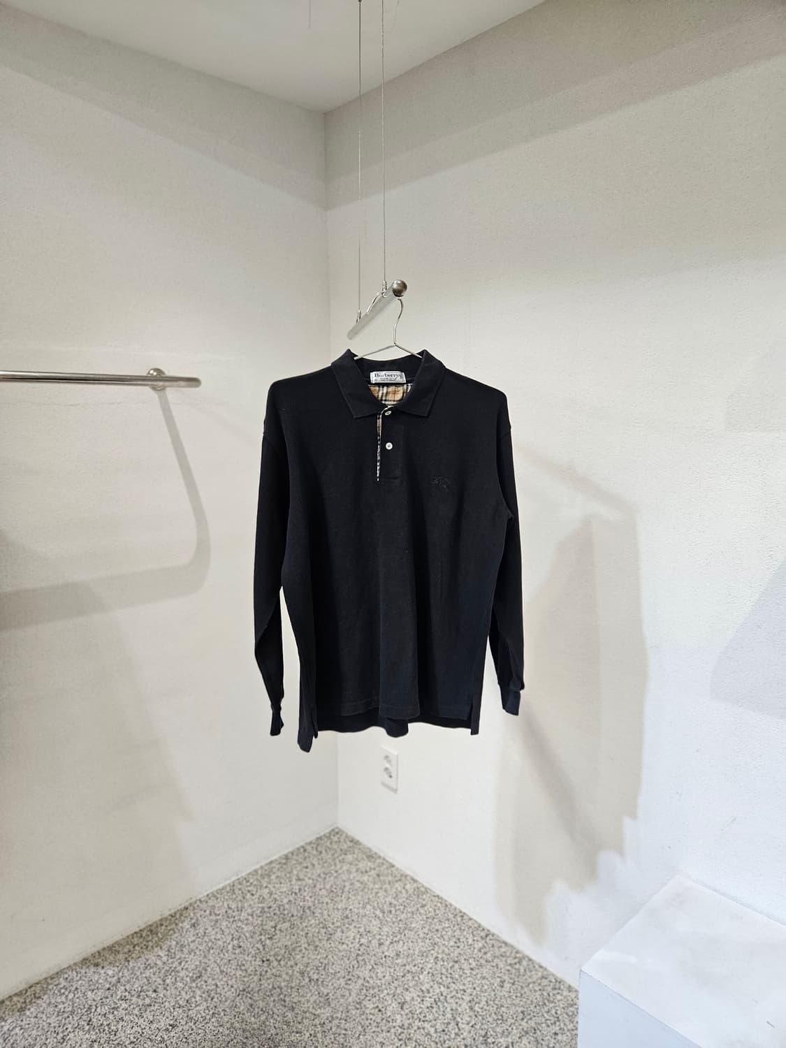 버버리 긴팔 폴로 티셔츠 상품이미지1