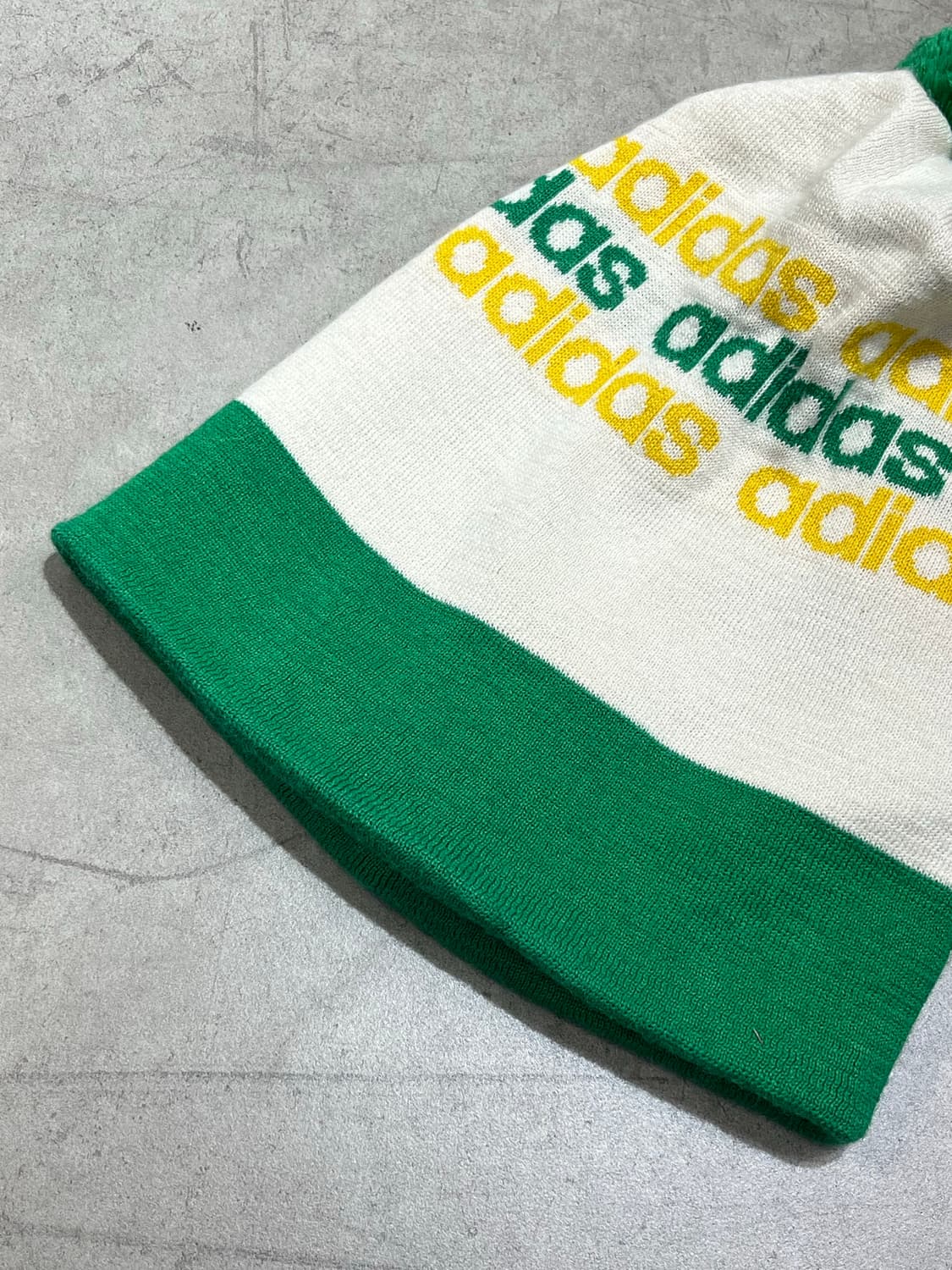 Adidas 빈티지 로고 패턴 니트 왕방울 비니  상품이미지3