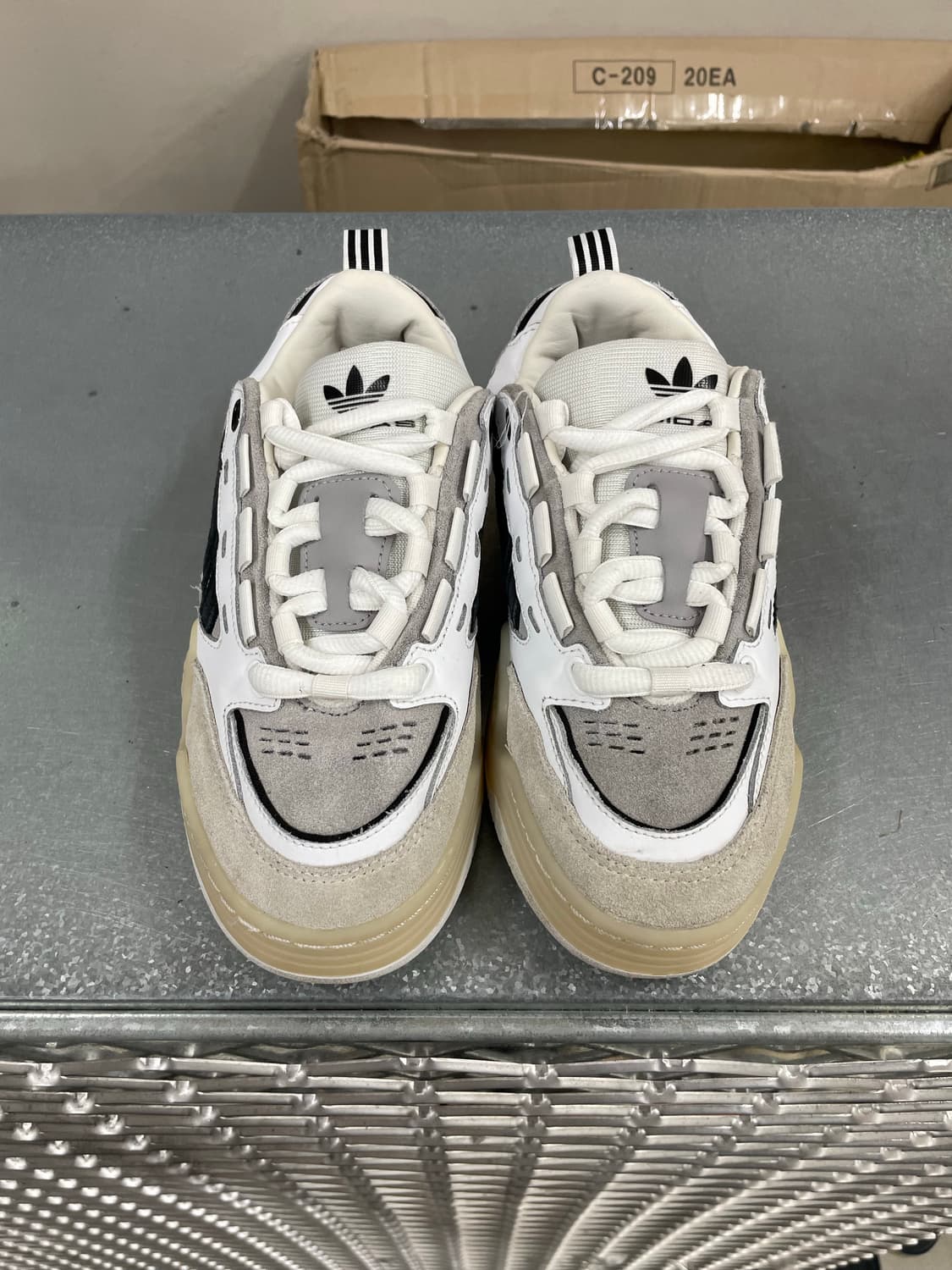 아디다스 아디 2000 화이트 코어 블랙 230 상품이미지5