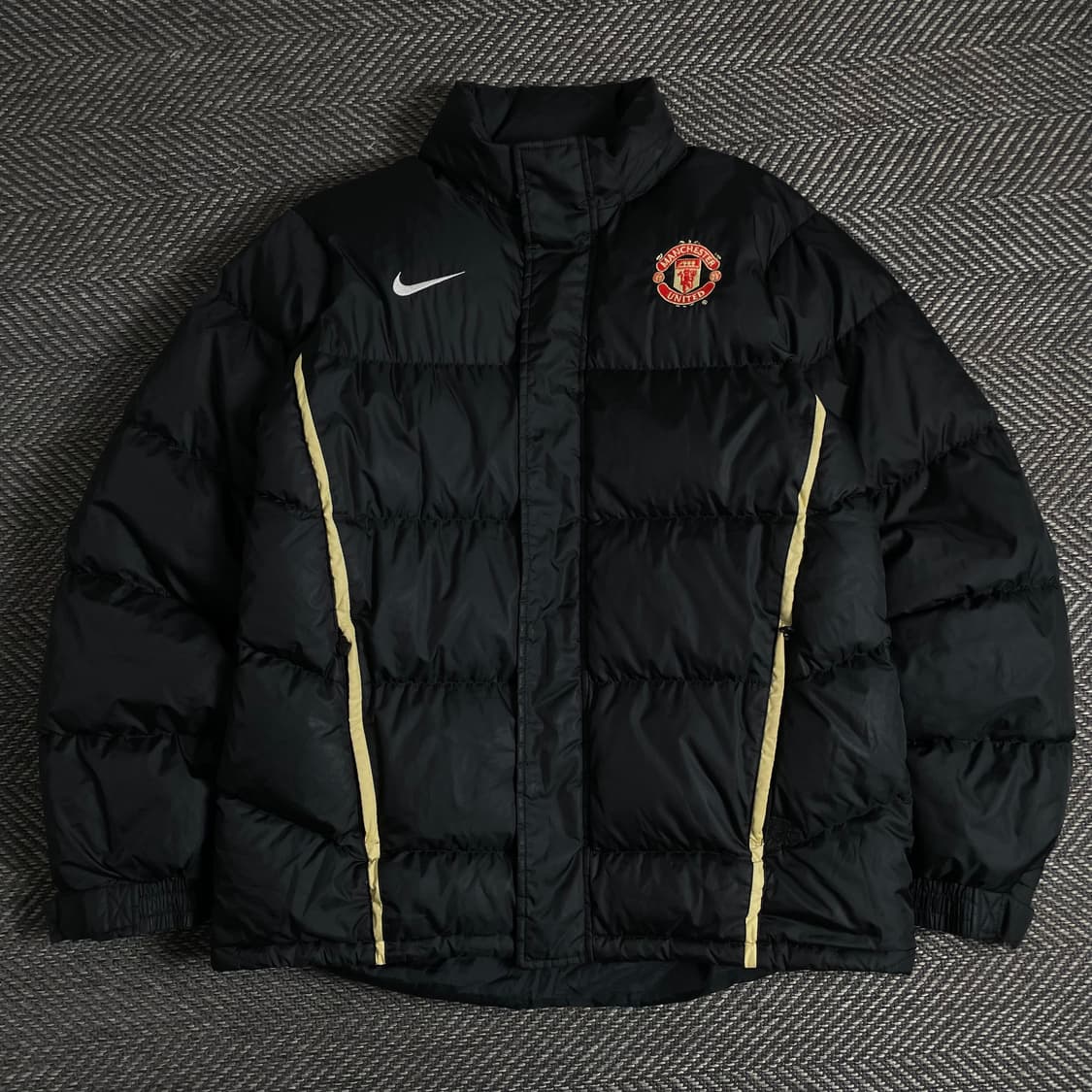 나이키 레트로 맨체스터 유나이티드 덕다운 패딩 점퍼y 5060 상품이미지1