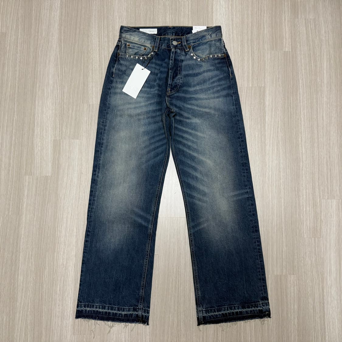 자라 스터드 장식 루즈핏 진 새상품 상품이미지6