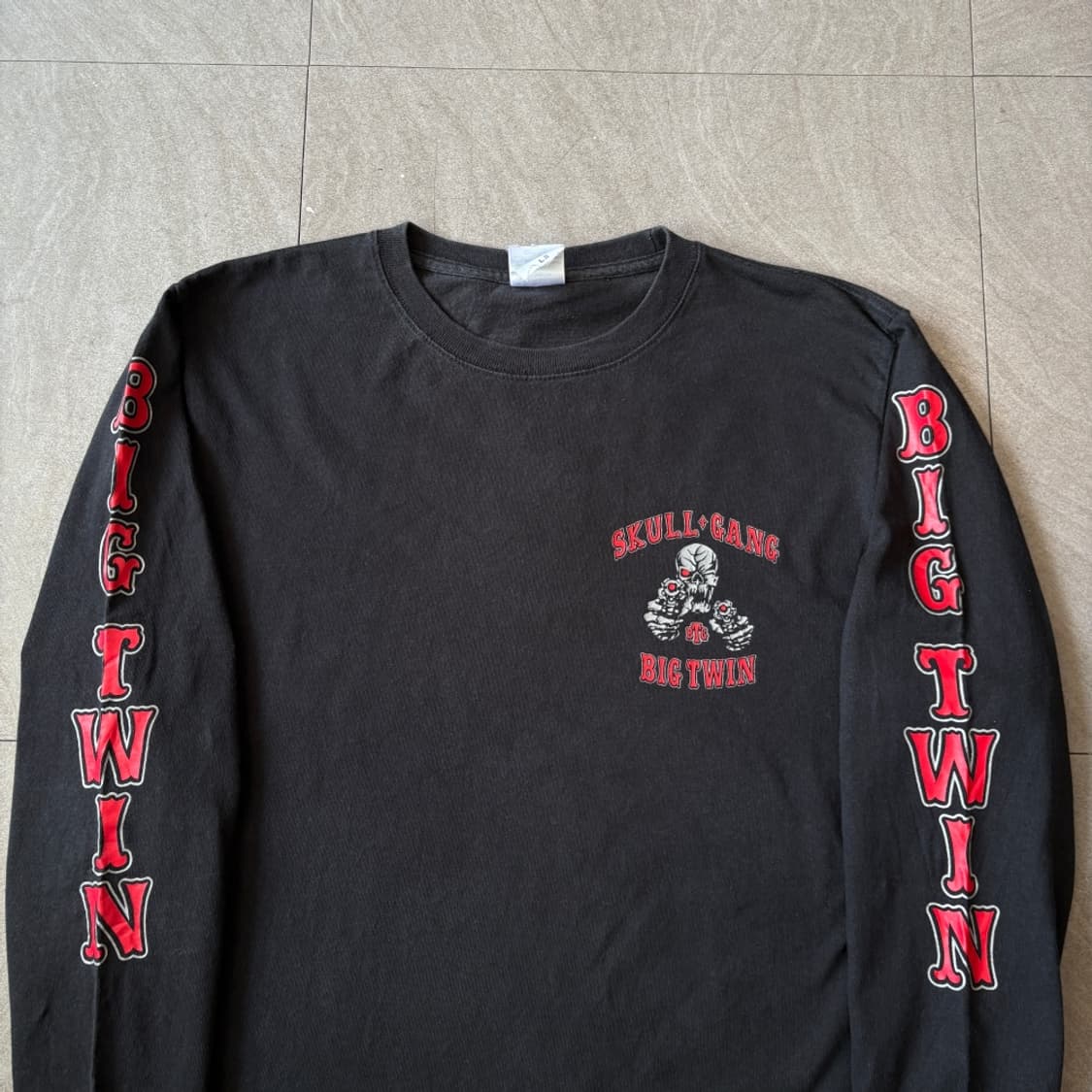 스컬 빅 트윈 블랙 롱 슬리브 상품이미지3