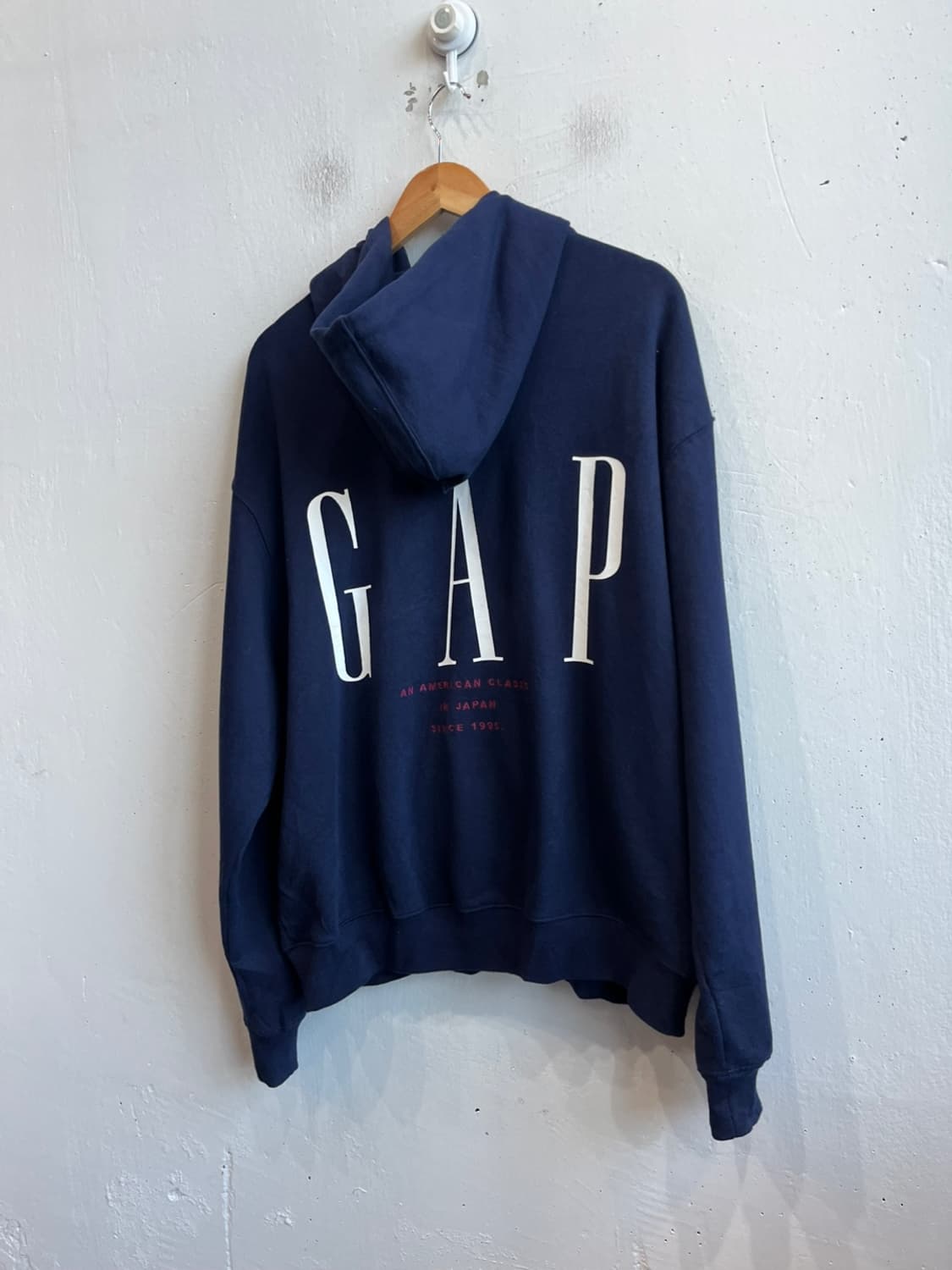 GAP 갭 재팬 30주년 후드집업 네이비 상품이미지3