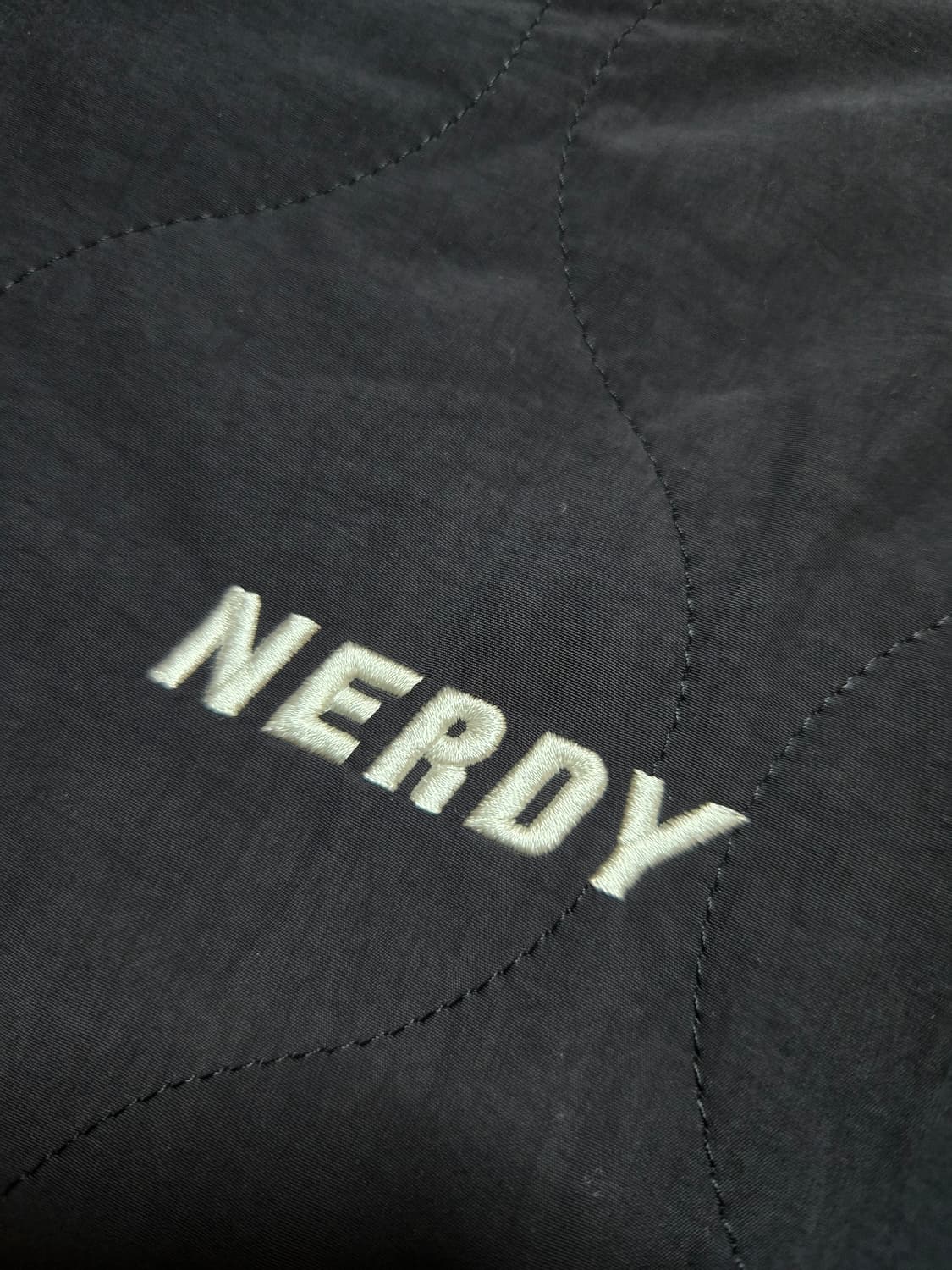 널디 리버시블 에코퍼 누빔패딩 후드자켓 상품이미지7