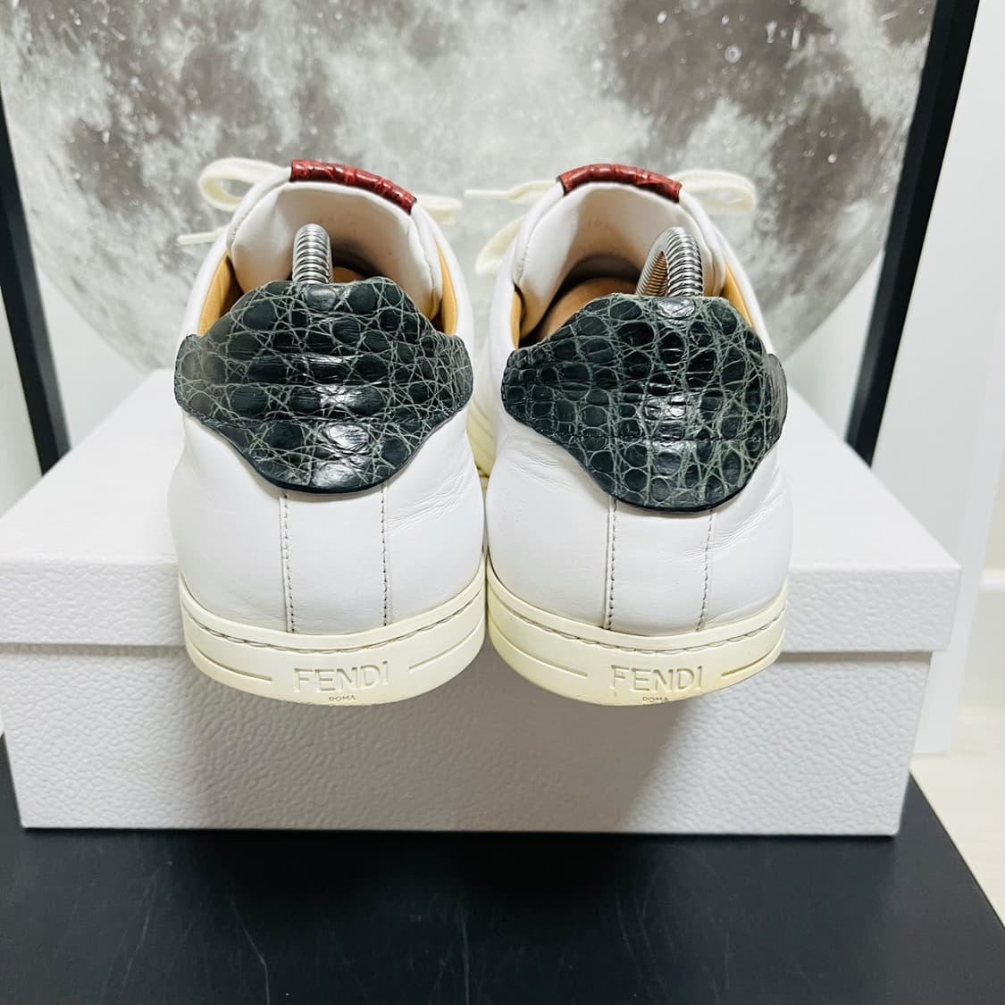 정품 9) 펜디 버그 아이 매치 스니커즈 280~285 상품이미지4