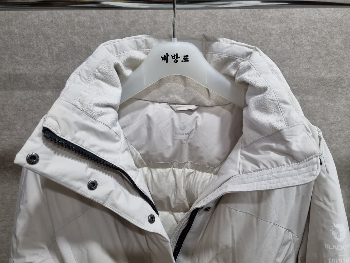 여성 100 블랙야크 거위털 패딩 상품이미지5