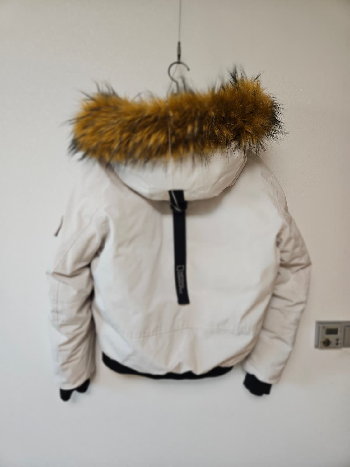 [S급 정품] 내셔널지오그래픽 타루가 패딩 풀세팅 SS급 상태 급처 상품이미지4