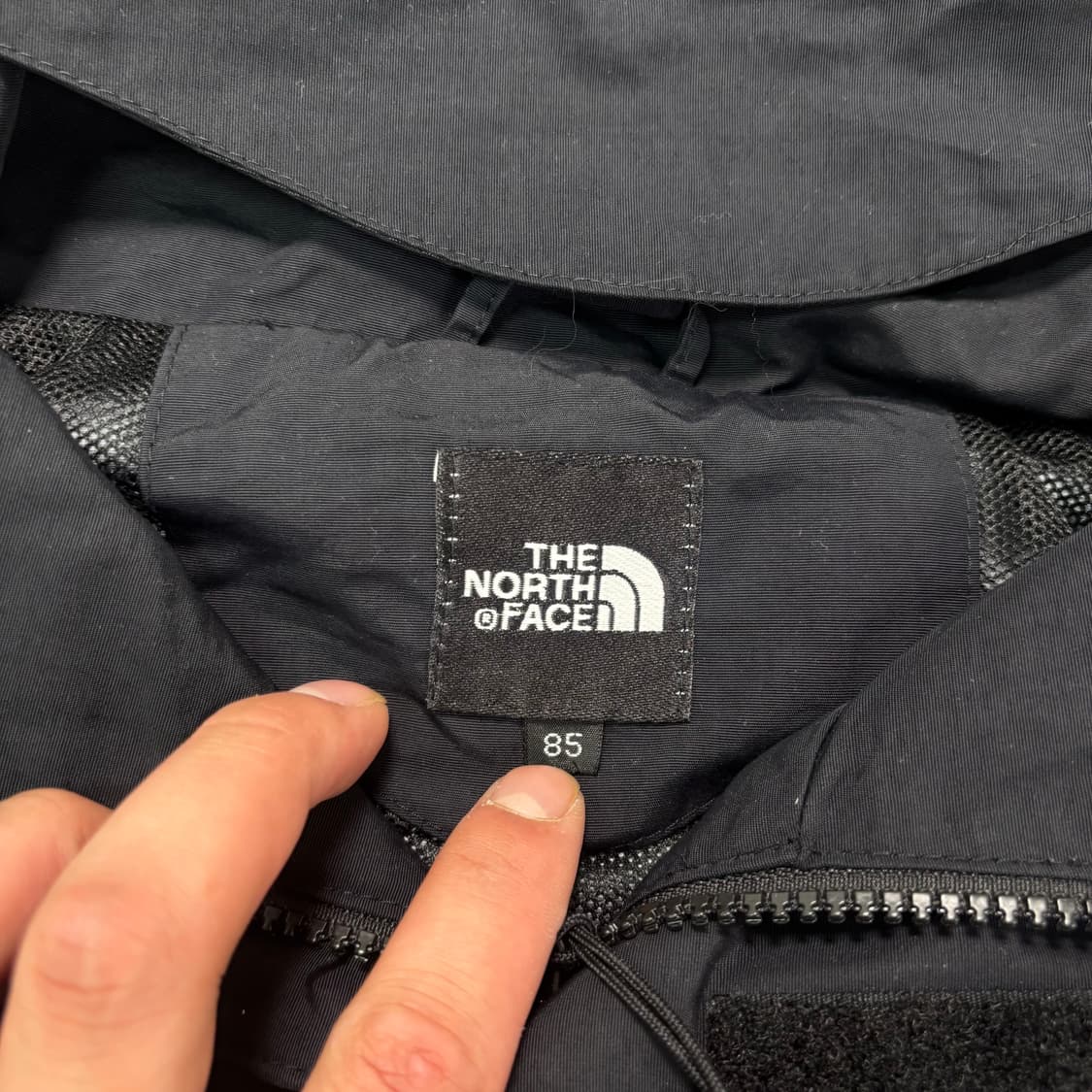 100 노스페이스 사이드라인 포켓 바람막이 상품이미지4