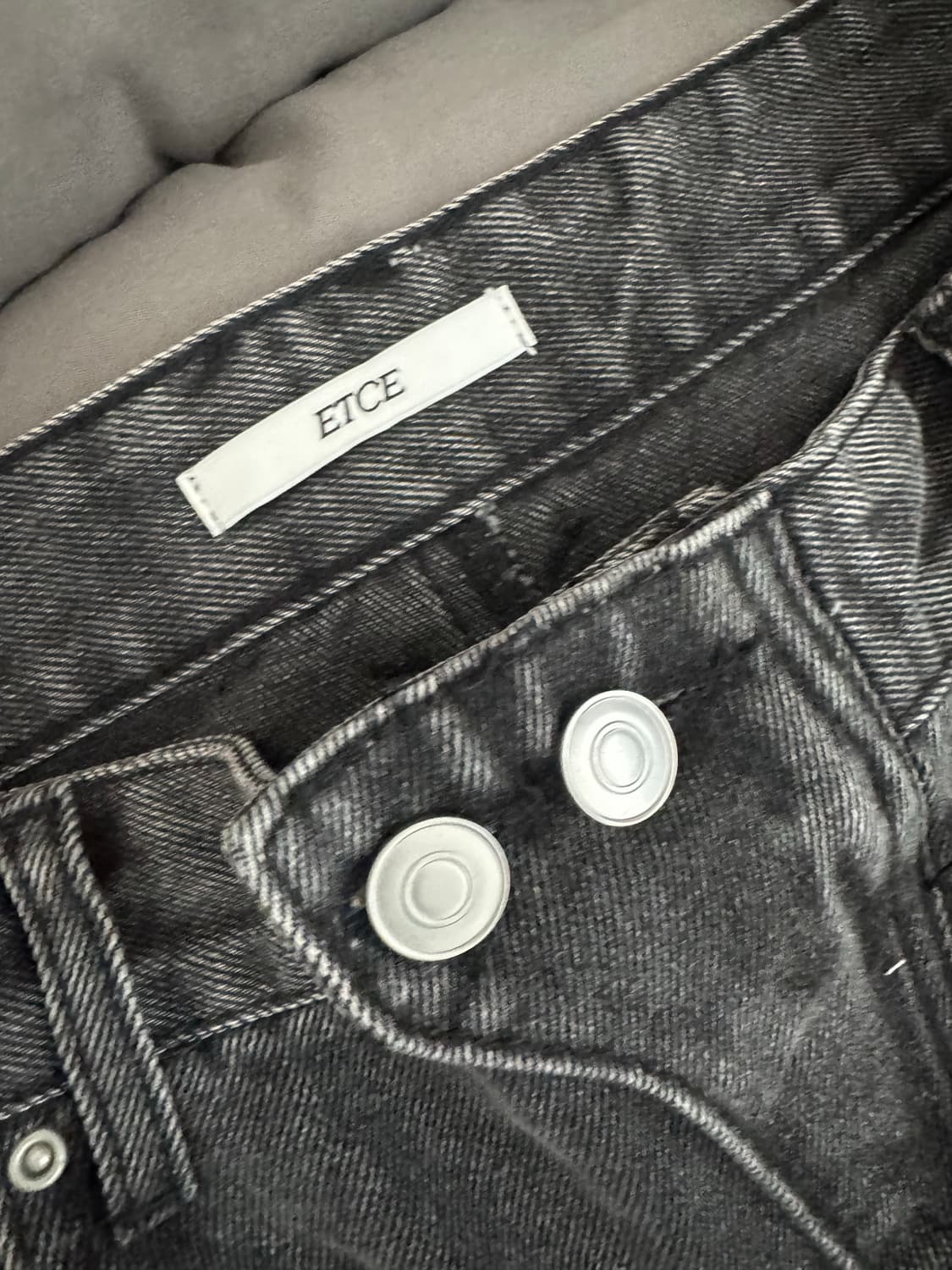 ETCE STACKING FLARE DENIM PANTS 상품이미지4