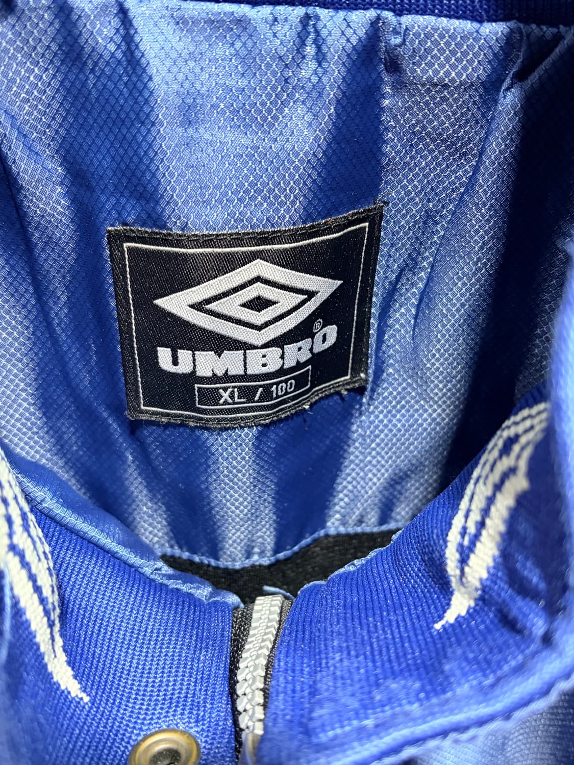 XL 엄브로 심볼로고 라인 블루 나일론 자켓 상품이미지6