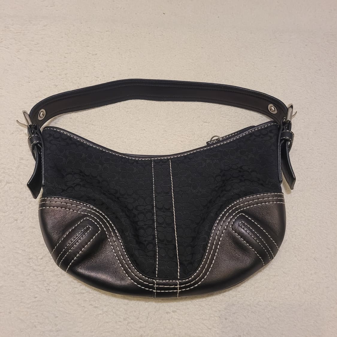 코치 스몰 호보백 상품이미지2