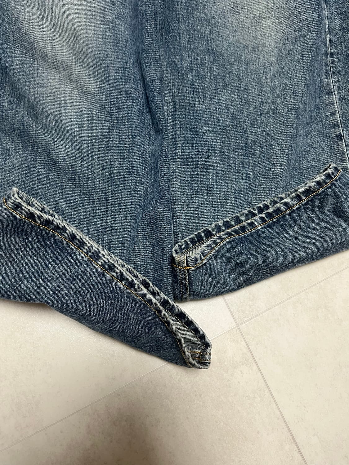 해칭룸 커브드 진  상품이미지2