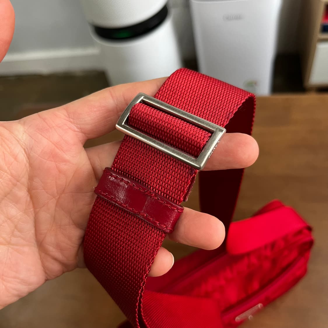 프라다 나일론 크로스백 상품이미지3