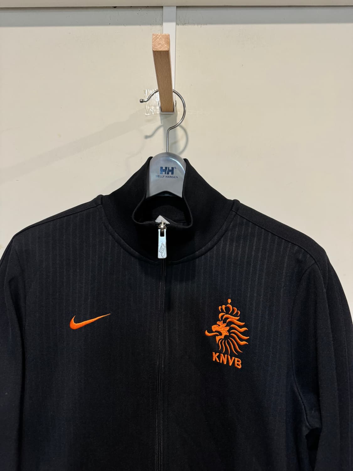 나이키 네덜란드 축구 대표팀 트랙탑 상품이미지4