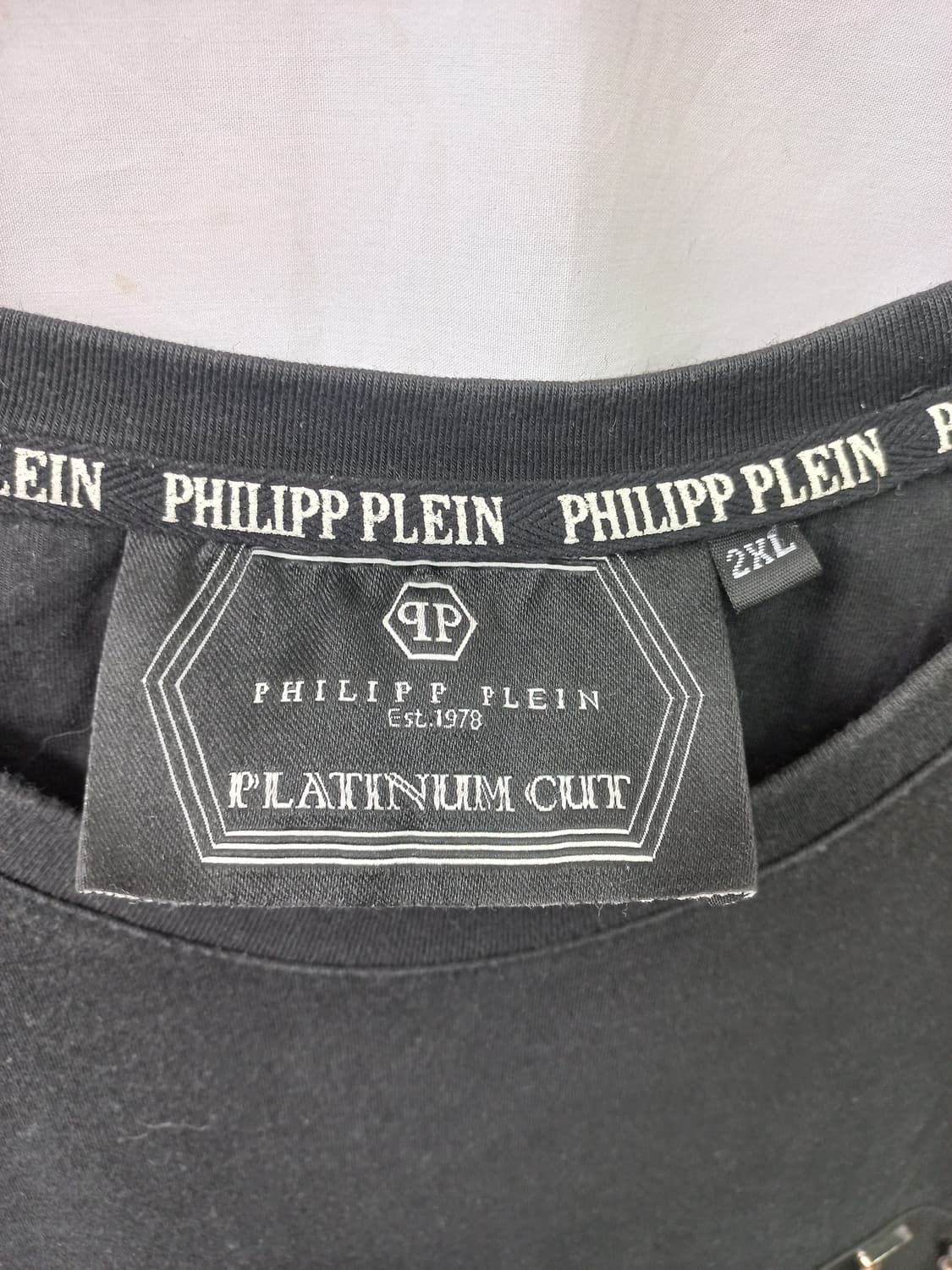 필립플레인 블랙 플래티넘 컷 티셔츠 (남110) 상품이미지2